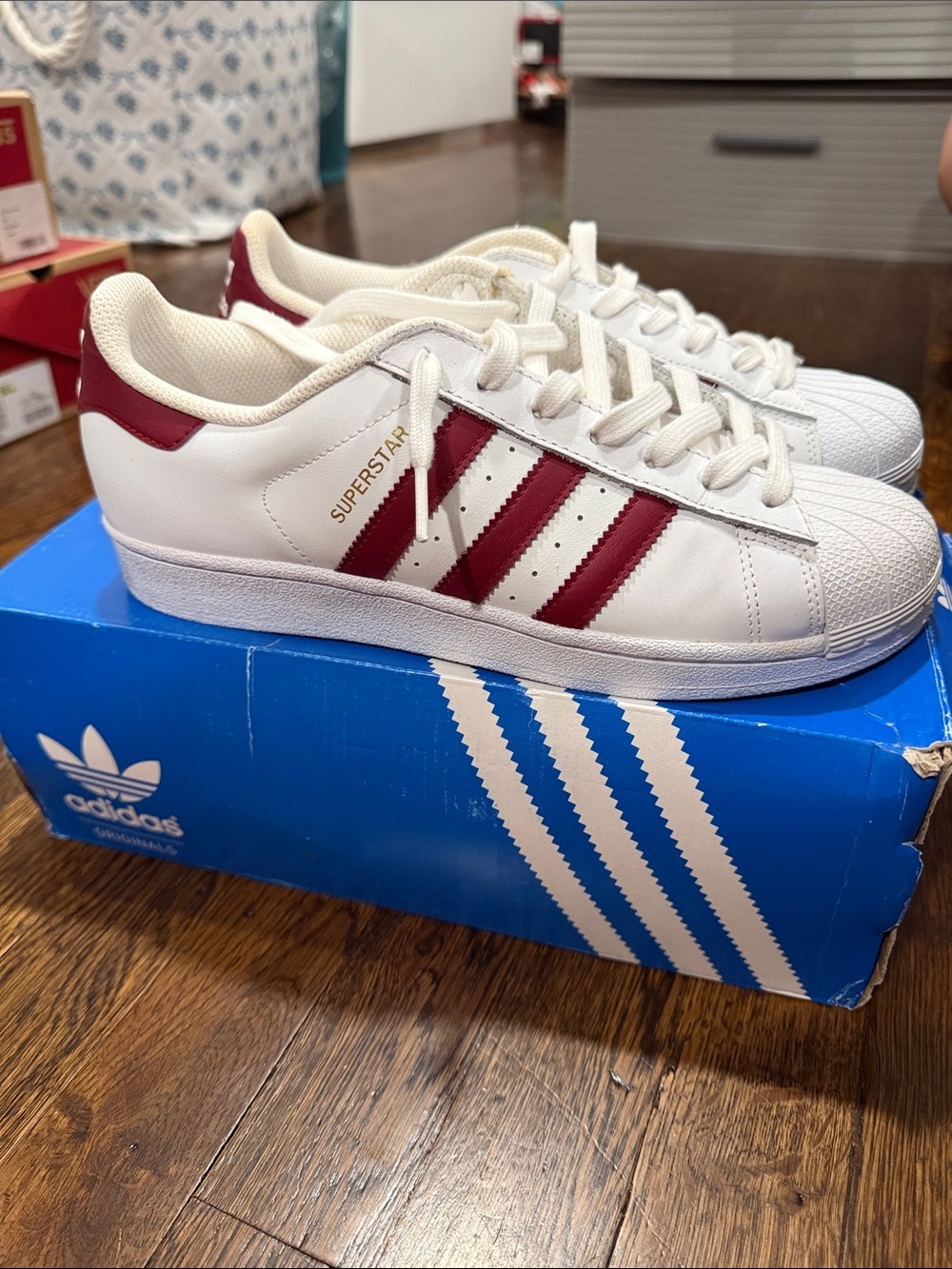 adidas White Sneakers with Maroon Three-Stripes superstars